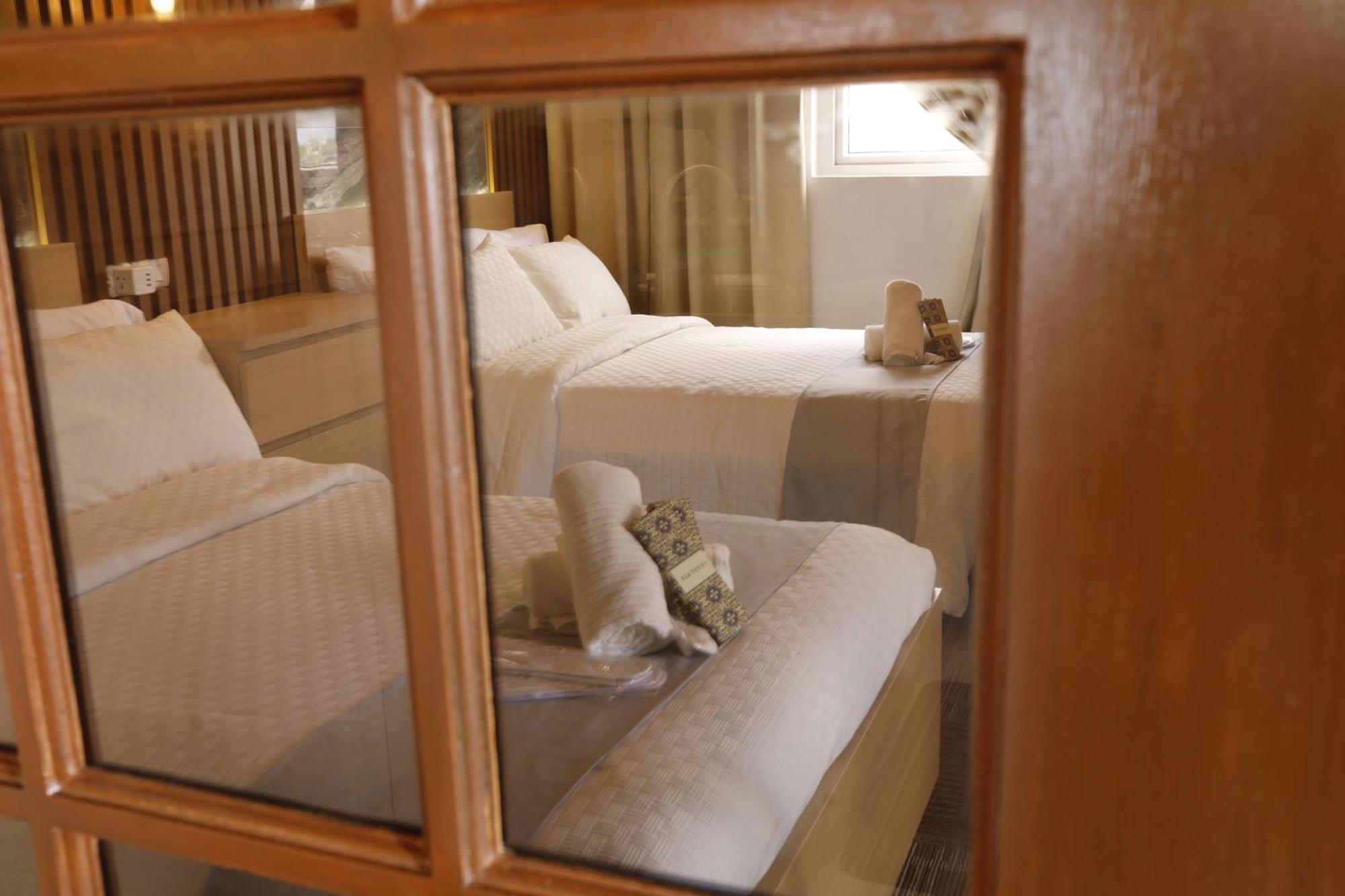 La Joya Suite Naga  Luaran gambar